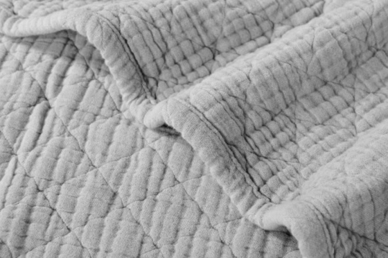 Açık Gri Katmanlı Muslin Battaniye OEM Yetişkinler İçin Pamuk Muslin Battaneleri